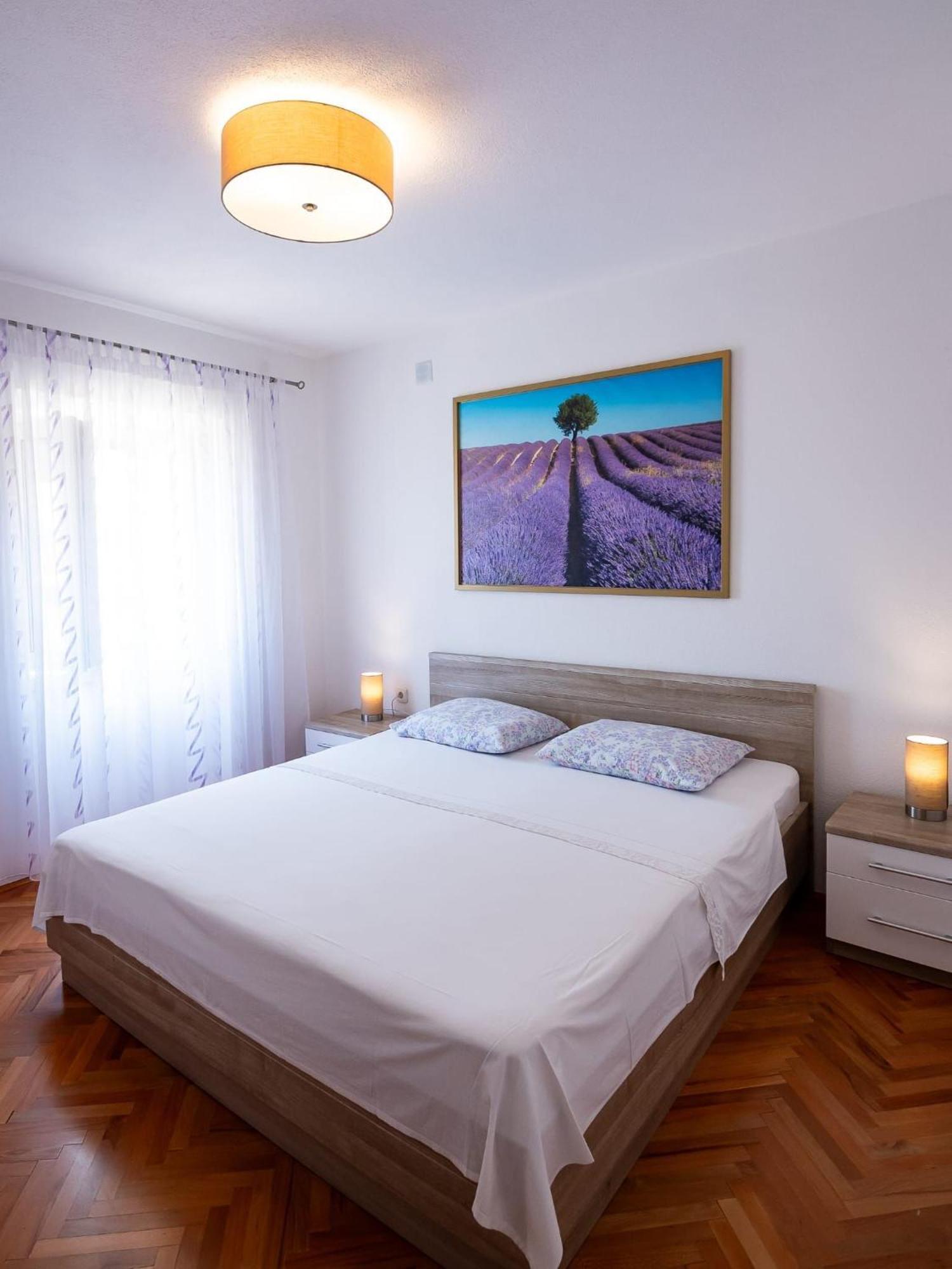 Apartments Kaja Постира Екстериор снимка